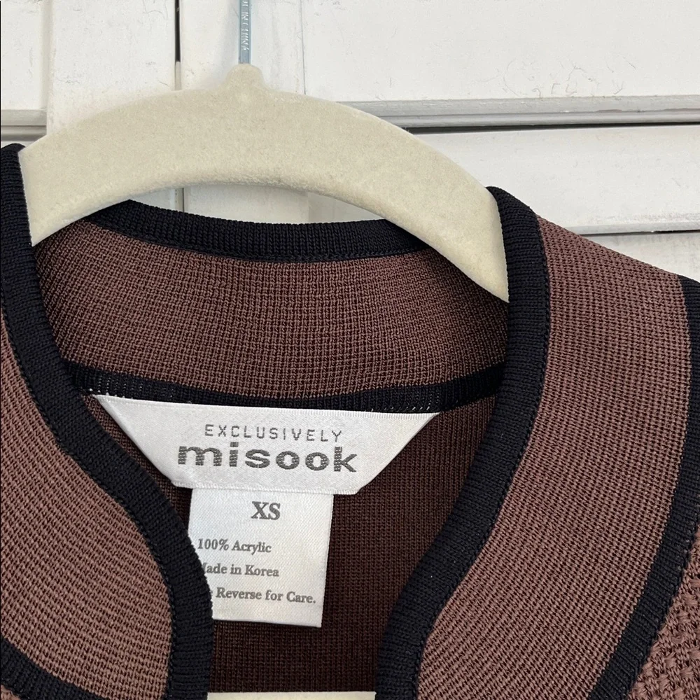 Misook preowned beautiful
